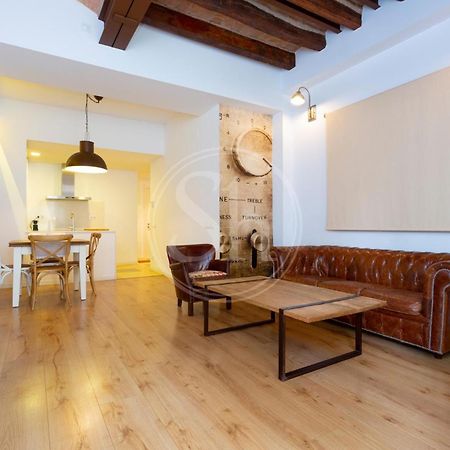 Moderno Apartamento En Eixample บาร์เซโลนา ภายนอก รูปภาพ