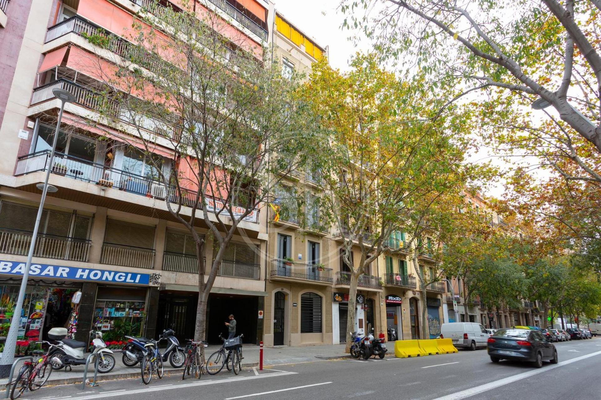 Moderno Apartamento En Eixample บาร์เซโลนา ภายนอก รูปภาพ